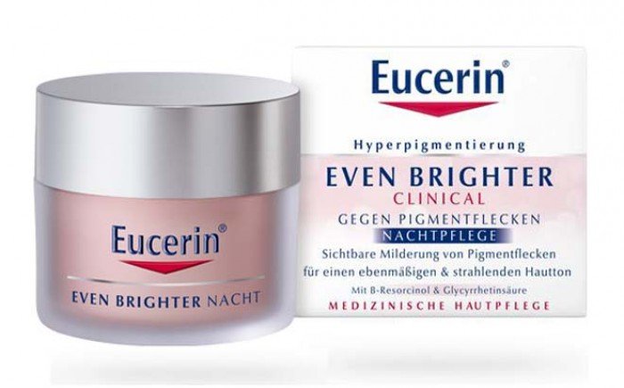 KEM TRỊ N&Aacute;M EUCERIN